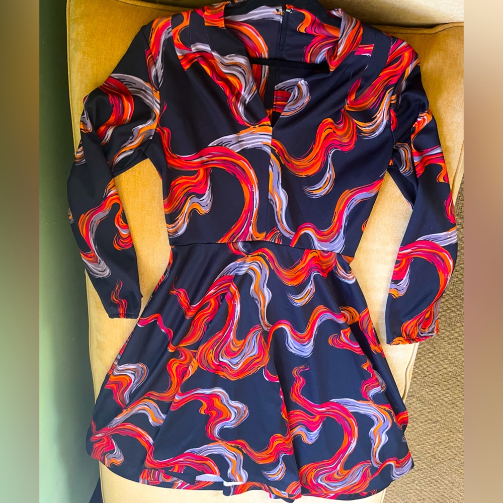 Vintage 70s A-line V neck dress